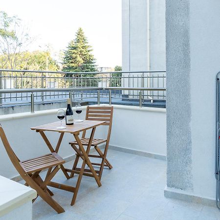 Comfy Home In The Heart Of Burgas Esterno foto