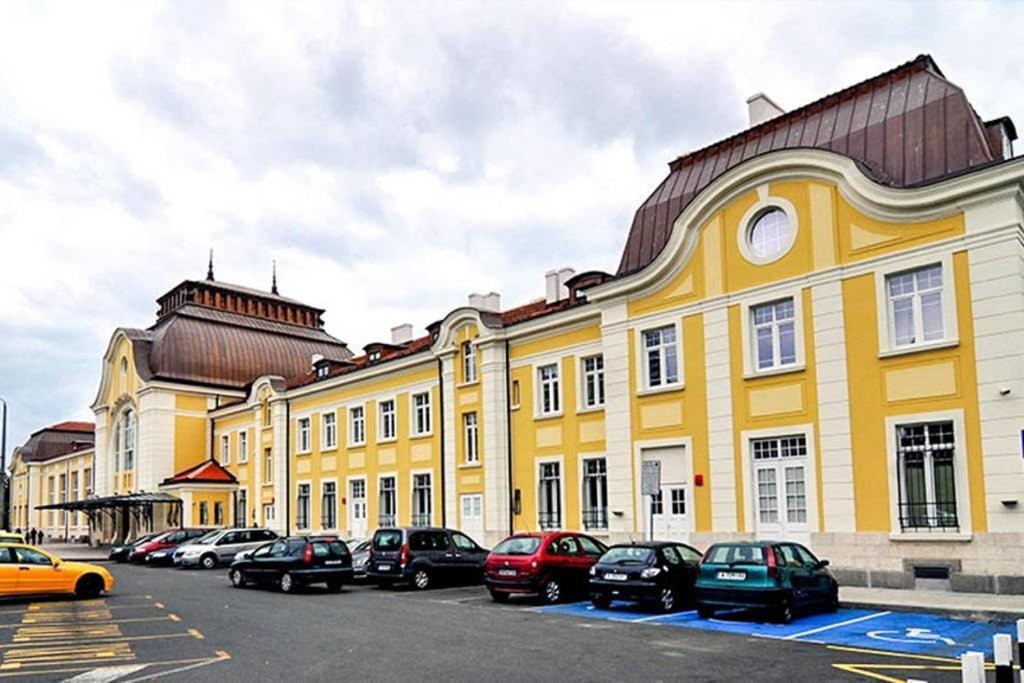 Comfy Home In The Heart Of Burgas Esterno foto