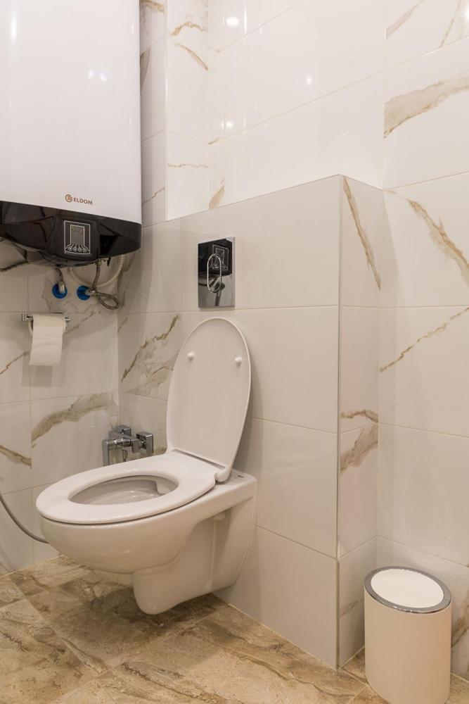 Comfy Home In The Heart Of Burgas Esterno foto