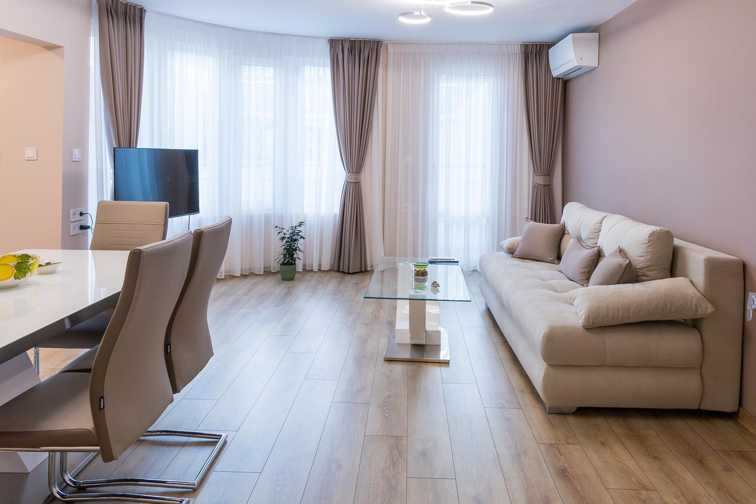 Comfy Home In The Heart Of Burgas Esterno foto